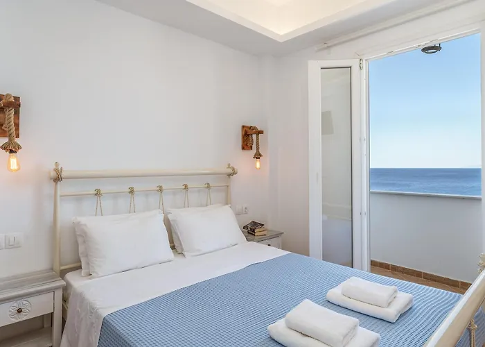 Blue Waves View Andros ヴィラ