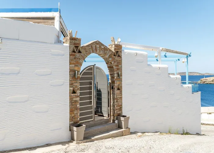 Blue Waves View Andros * バトシ